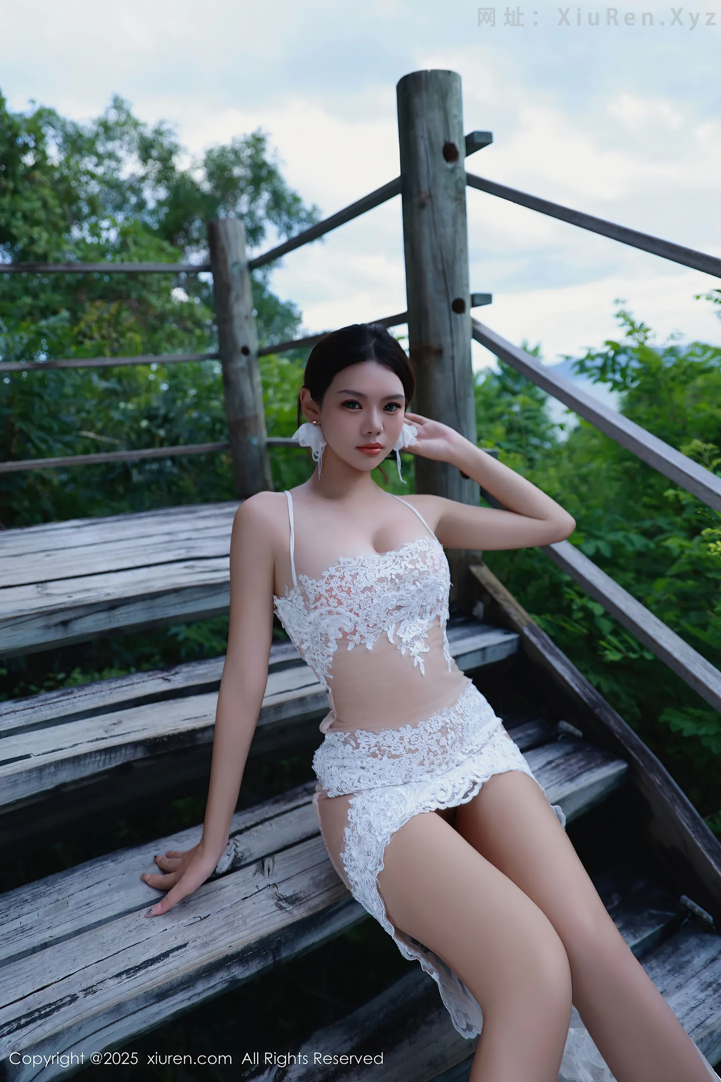 图片[6]-[XiuRen秀人网] VOL.10721 模特叮当DD性感白色情趣服饰配白色丝袜秀完美身材诱惑写真77P-秀人网官方网站